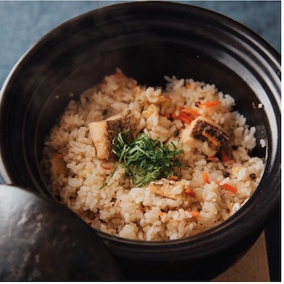 ワンビル　AKOMEYA