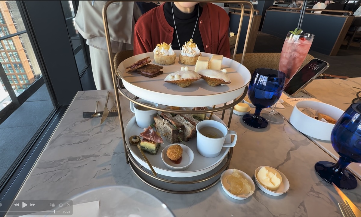 THE ROOFアフタヌーンティー　筆者撮影