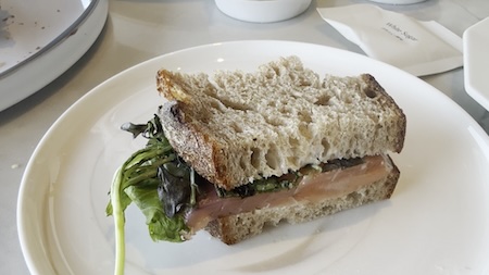 ワンフクオカホテル　アフタヌーンティー