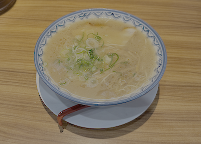 天神グルメ　節ちゃんラーメン